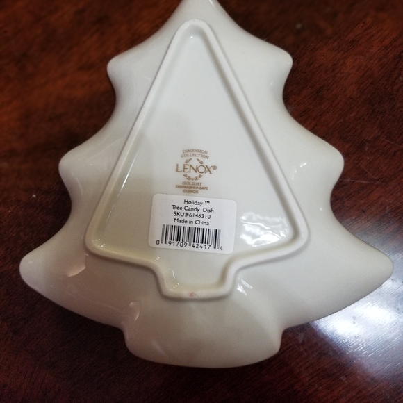 LENOX 24C GOLD TRIM HOLIDAY TREE CANDY DISH NWT IN ORIGINAL BOX - Picture 2 of 6